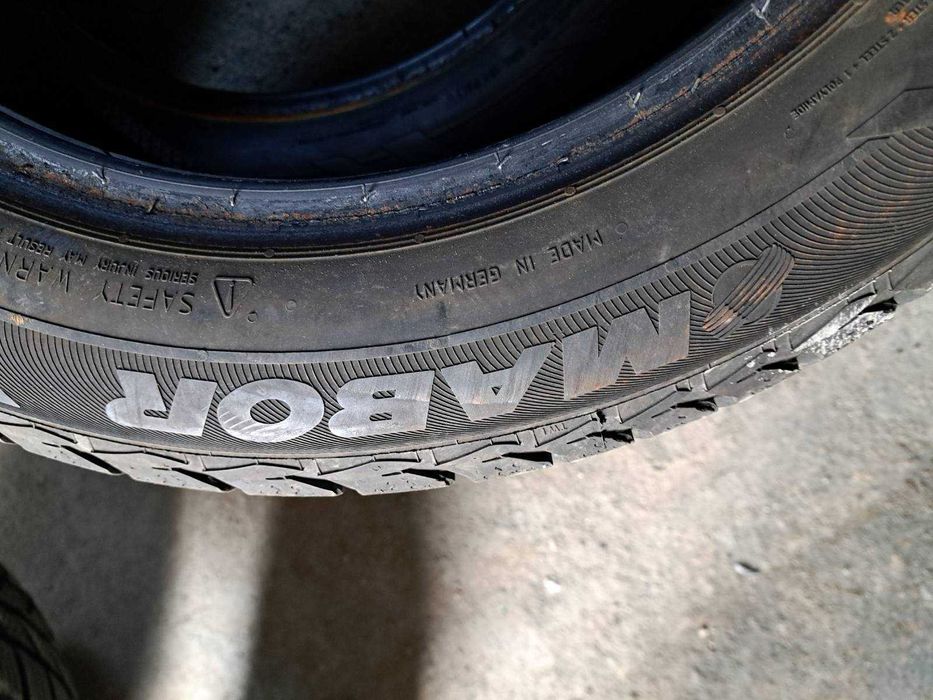 4 бр. Зимни гуми 195 x 55 x 16. Дълбок грайфер, произведени в Германия