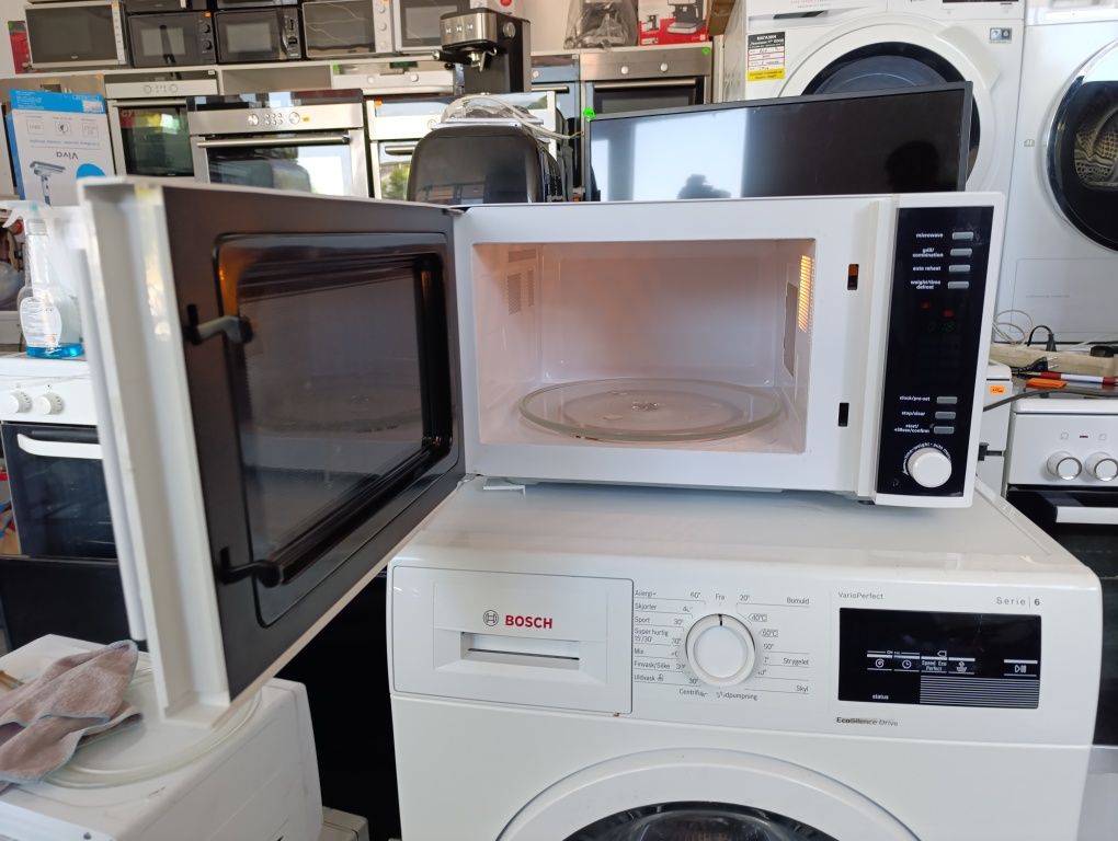 Голяма Микровълнова фурна KENWOOD