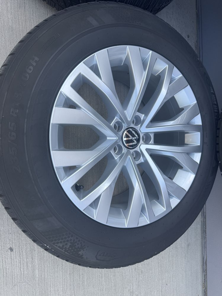 Jante Originale VW Touareg III R18 echipate cu iarna ca noi