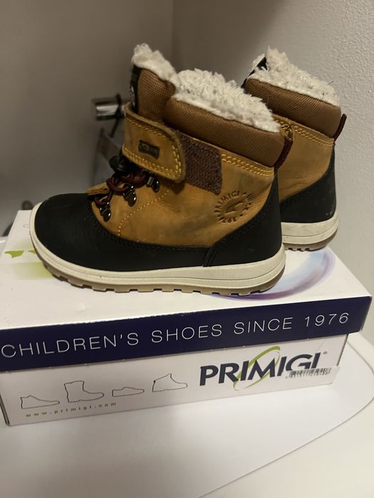 Боти Primigi ,едтествена кожа