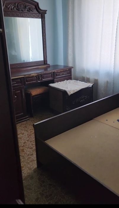 Юнусабад -18.  2/4/4. 56м2