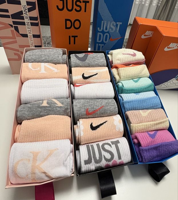 Ciorapi dama Calvin Klein , Nike