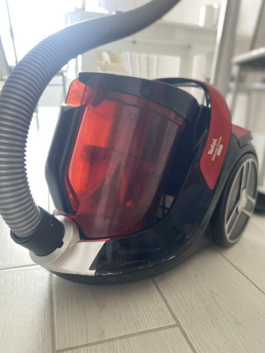 Продам Пылесос Tefal