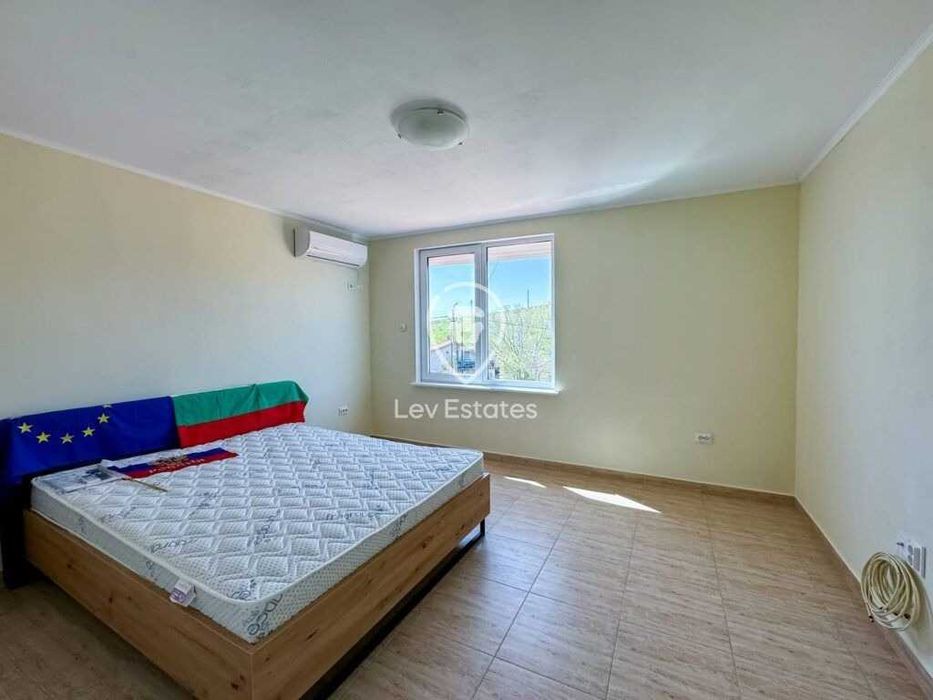 Продава се Къща в с. Рудник, Област Бургас - 320 кв.м за 1125 €/кв.м - Снимка #8