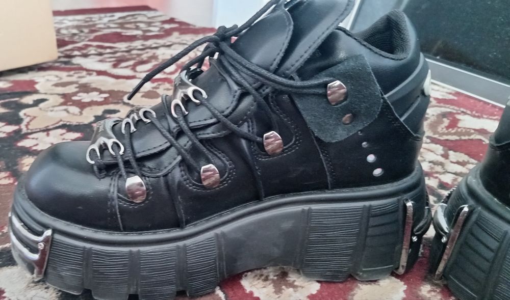 36 razmeri xitoy oyoq kiyimi