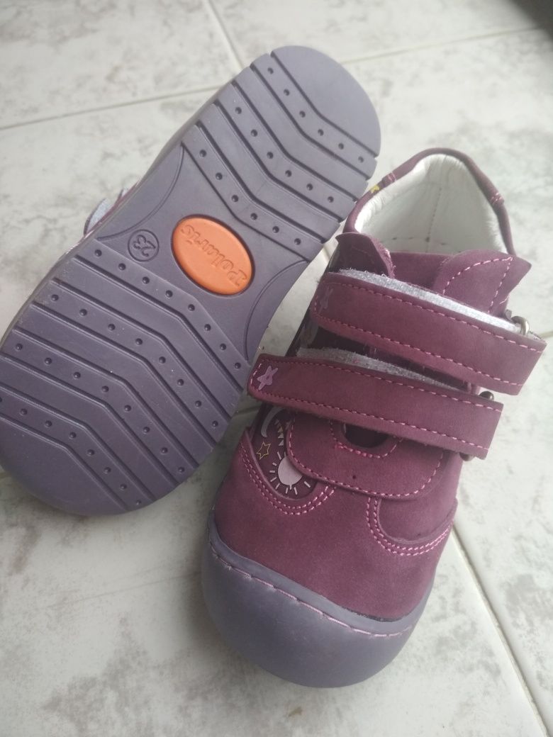 Детски обувки за момиче нови