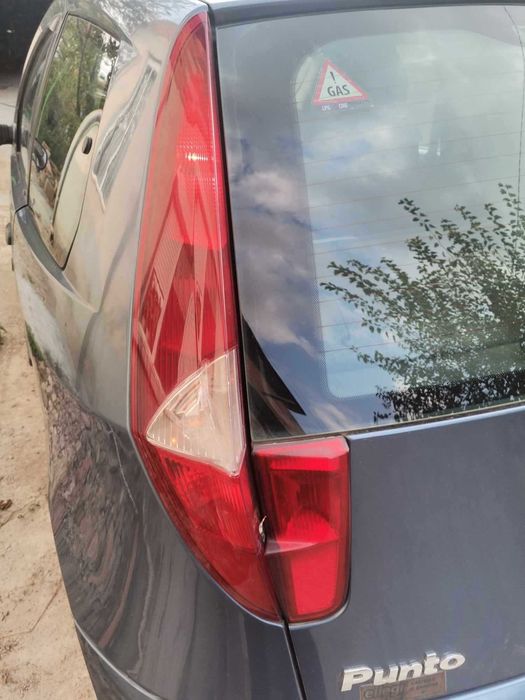 Продавам Фиат Пунто 2004 г. Еко 3