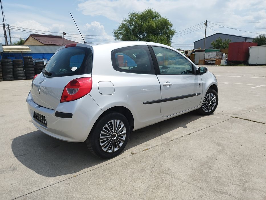Renault Clio 1.6 16v recent adus