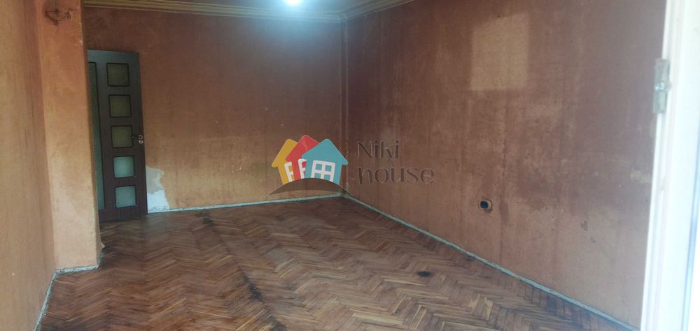 Продава се Тристаен апартамент в Варна, Чайка - 70 кв.м за 1858 €/кв.м - Снимка #5