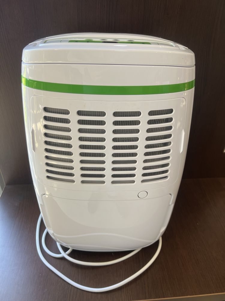 Amanet Royal CB: Dezumificator Meaco Platinim 12lt ca nou