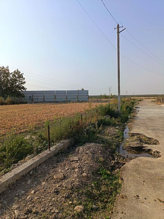 Uchaska sotiladi srochni