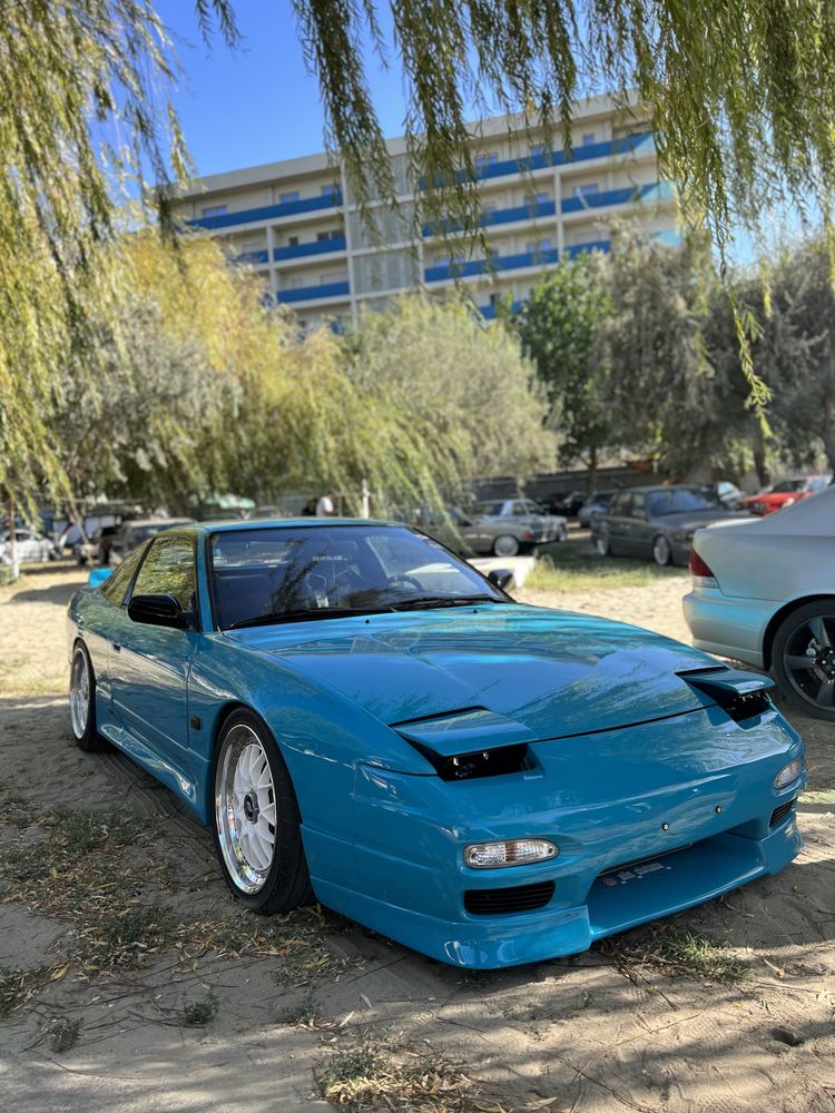 Nissan 200sx s13 turbo silvia schimb