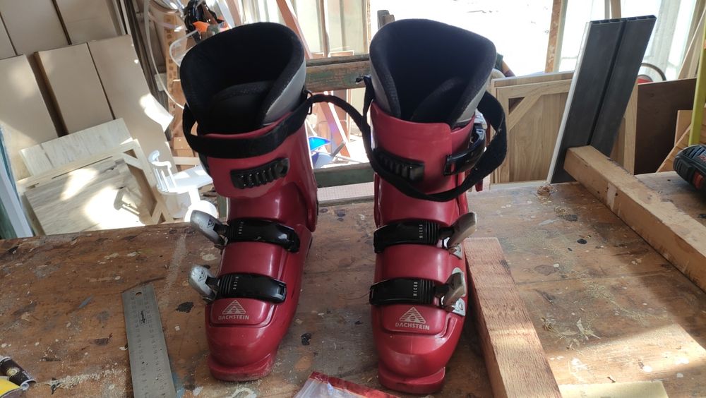 Ски обувки марка" DAHSTEIN"