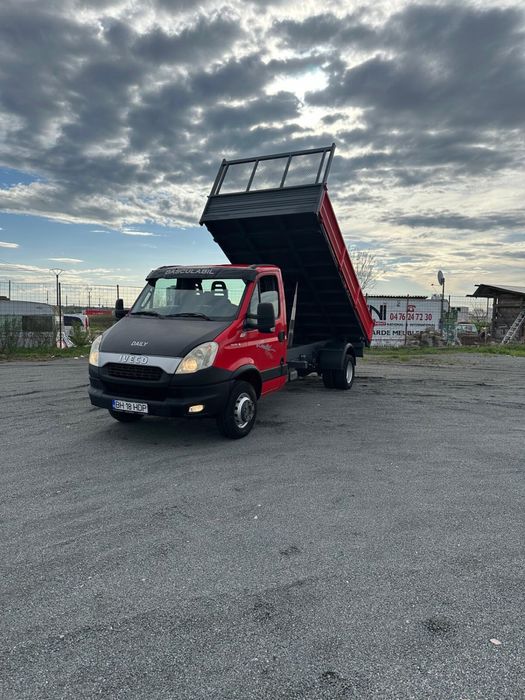 Vand sau schimb iveco daily 70c 21