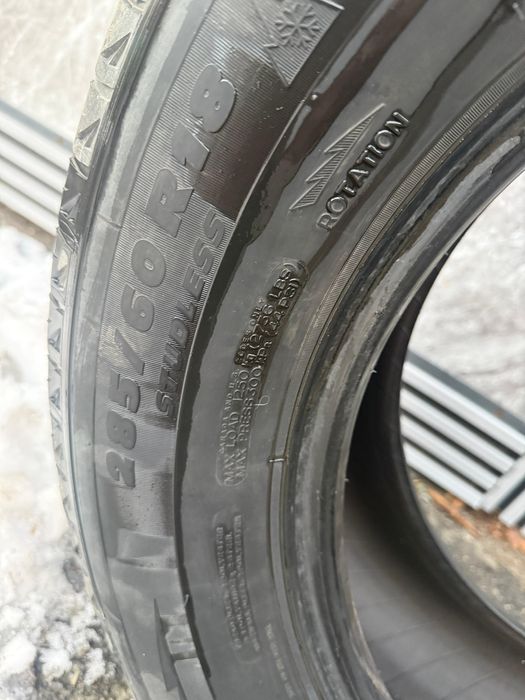Продам комплект зимних шин Michelin