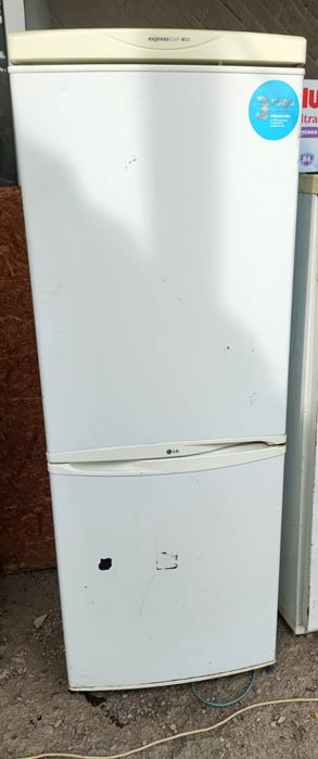 Продам холодильник