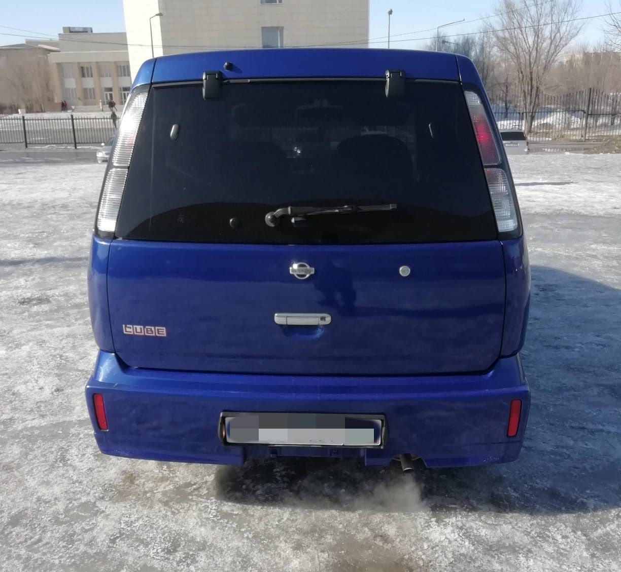 Nissan cube продаю