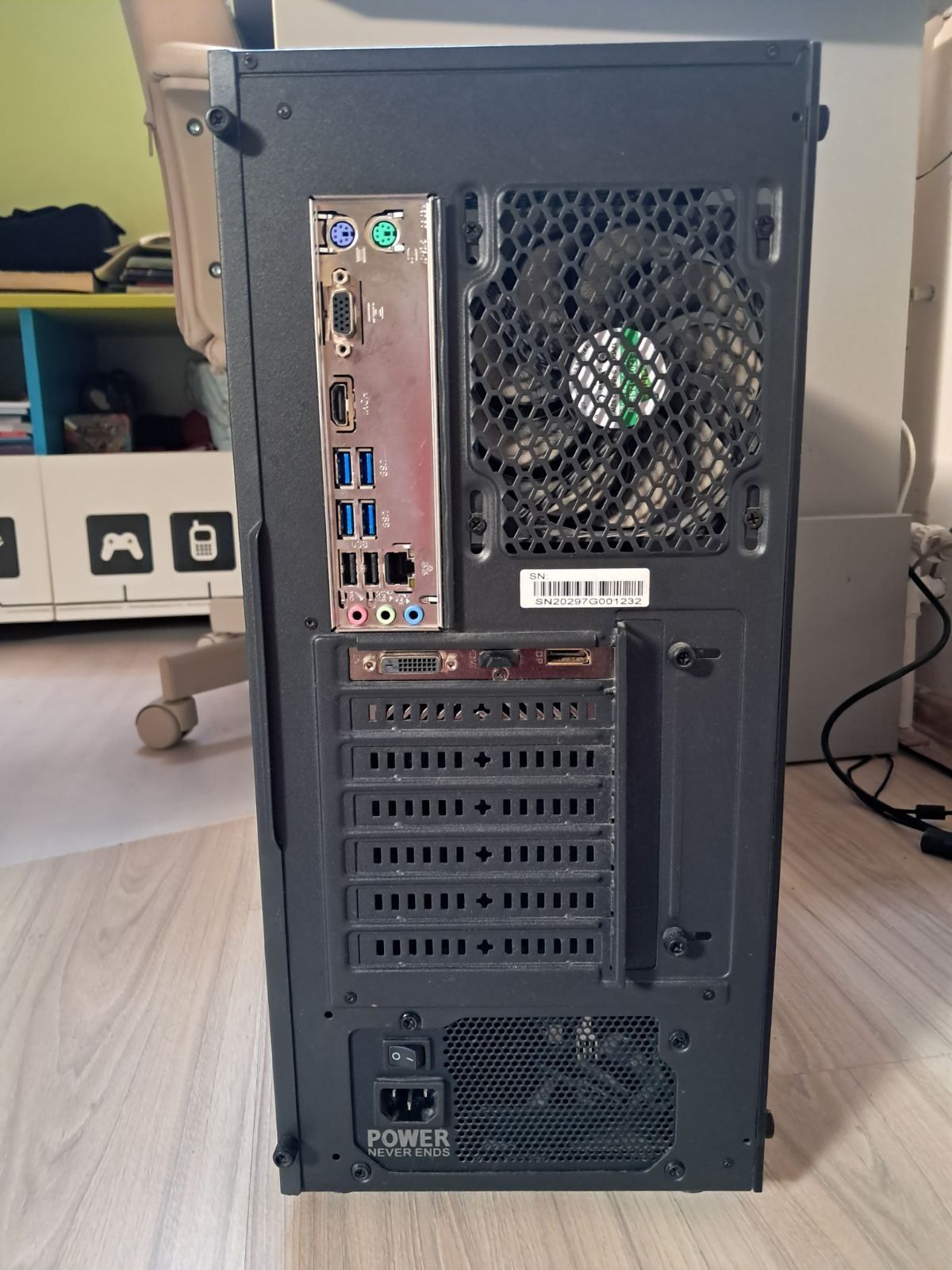 Геймърски компютър Intel i5 9400f / gtx 1650 super / 16GB RAM