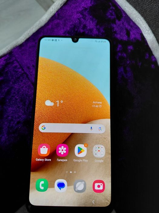 Продам телефон самсунг галакси А32 в хорошем техническом состоянии хор