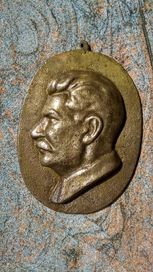 Vintage артефакт , бронзов барелеф на Сталин.