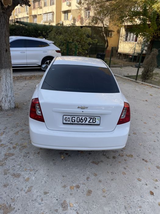 Jentra sotiladi 2018 oq