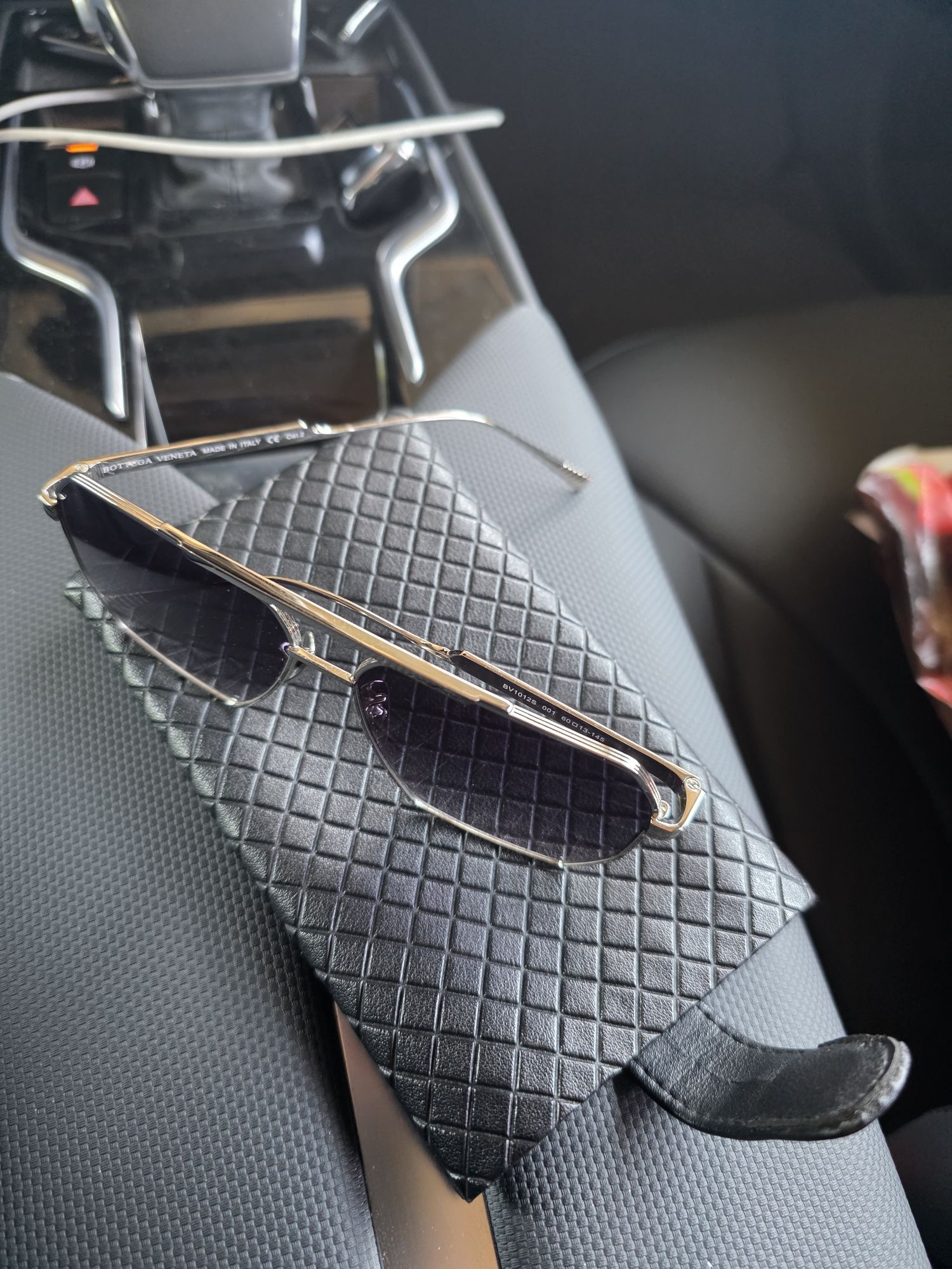 Купите Bottega Veneta BV1012S 001 - Оригинал, Выгодно!