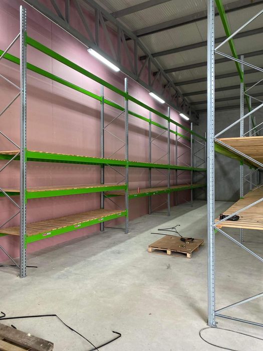 Палетни стелажи за склад