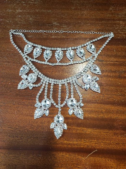 Огърлица с Кристали, Луксозна, Бижу -Нова