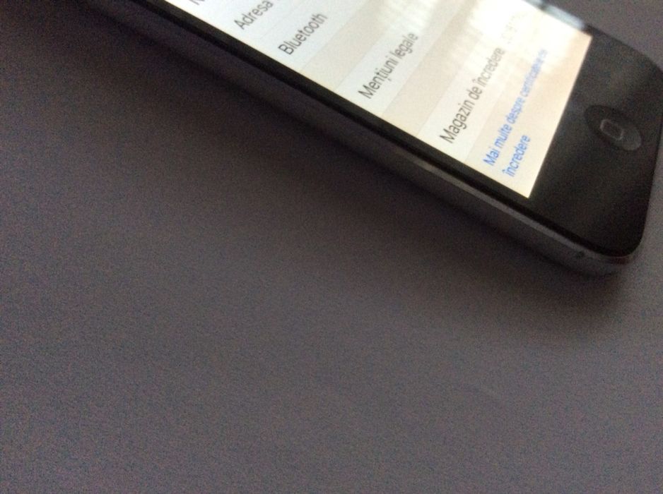 Apple iPod Touch A1509 16GB 5th Gen. Silver MP3 Player fara icloud