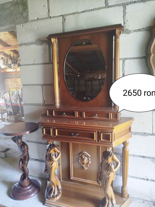 Mobila din lemn masiv