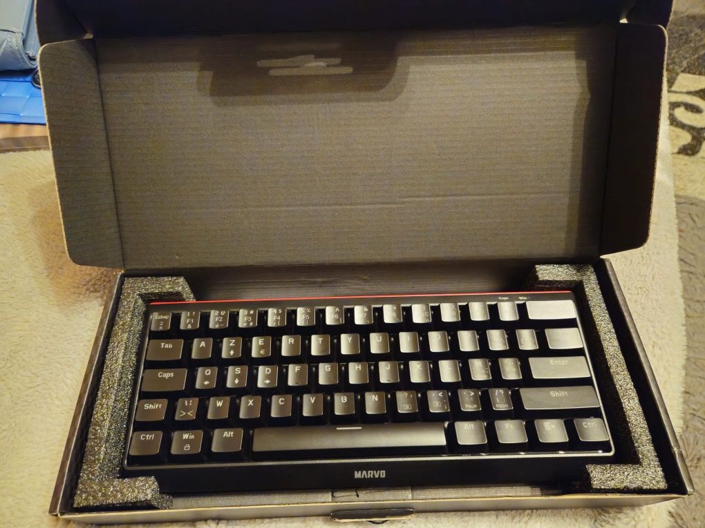 Tastatura gaming mecanica kg 962