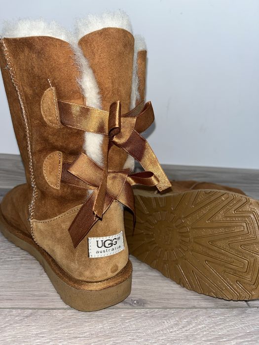 Ghete/ cizme UGG bailey bow, piele naturală, marimea 38