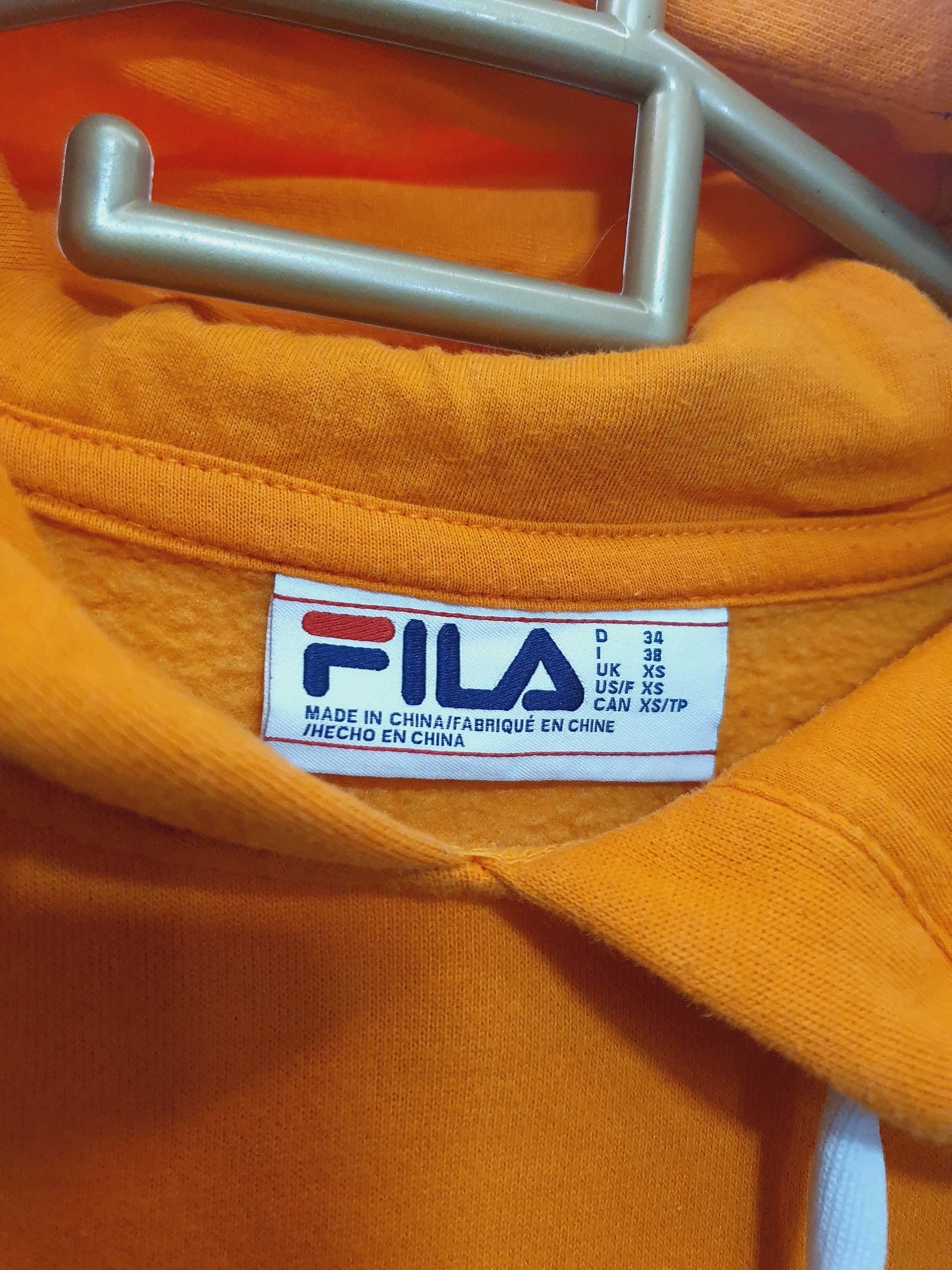 Продам кофту FILA