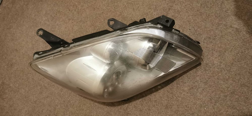 Фарове - фейслифт тойота т25 авенсис, headlights avensis t25 facelift