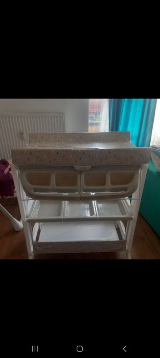 Vând masa de înfașat copii 2în1 și scaun ptr masa copiii 600 lei neg