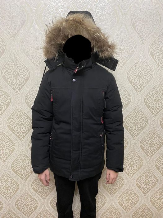 Зимняя куртка продоется