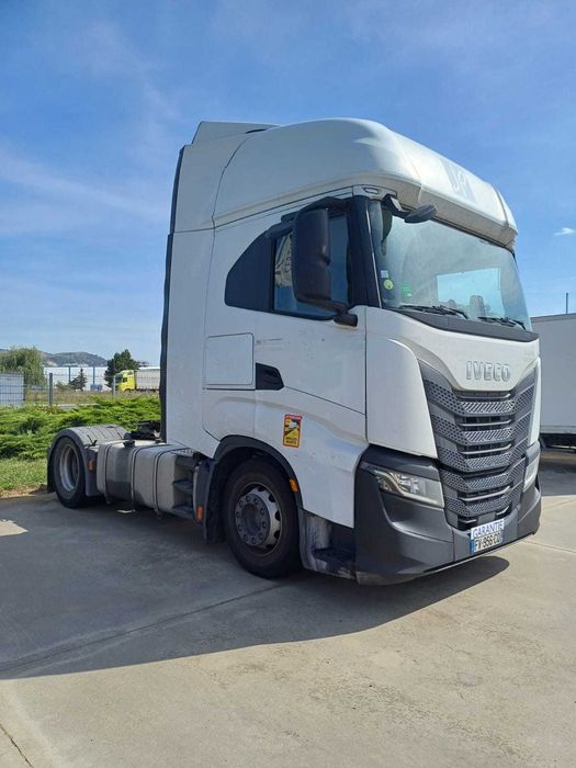 CAP Tractor  -Garantie  INTERNATIONALA 1 -MAX 3 ANI  -RATA 691 EURO