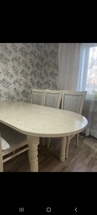 Продам стол со стульями