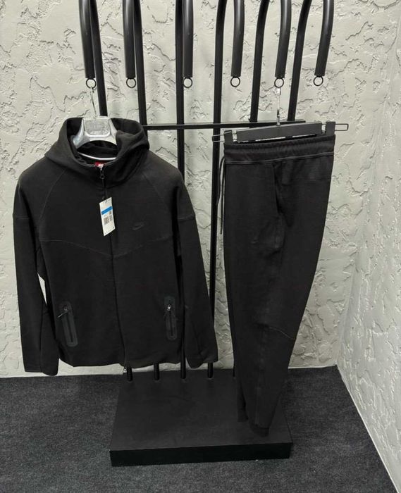 Nike Tech Fleece Мъжки Екипи - Премиум - Колекция 2025/26