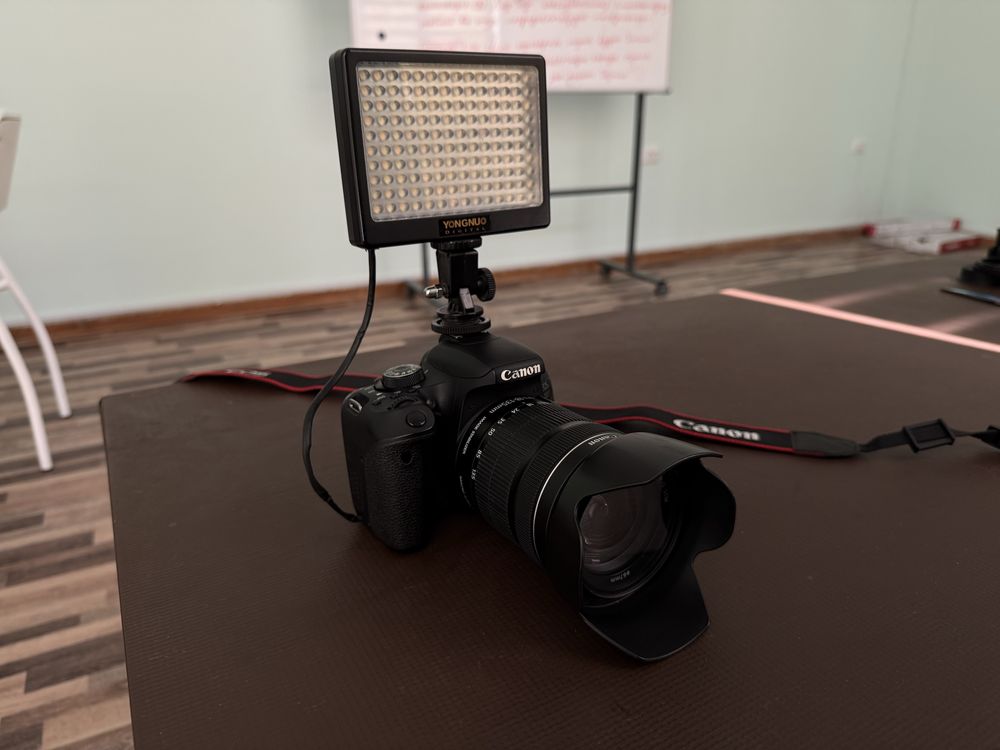 Canon eos 800d sotiladi 18-135 obyektivi bilan