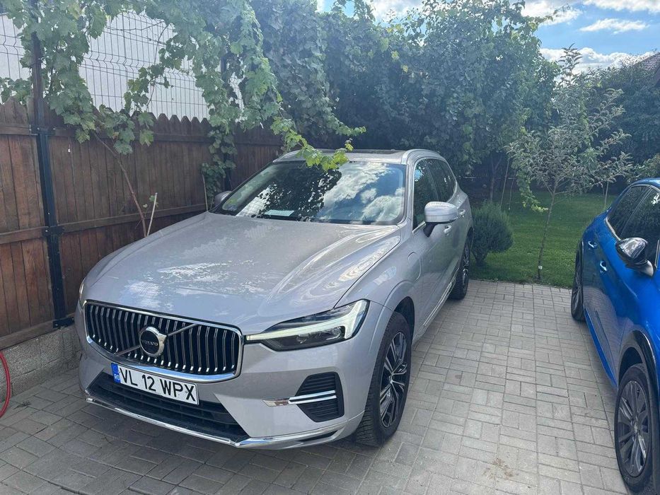 Volvo XC 60 T6 Recharge Plug-In Hybrid Inscription Expression 340 HP