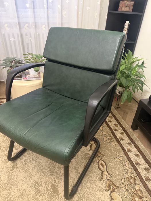 Scaun/Fotoliu de Birou, Design Clasic, Piele Naturala Verde