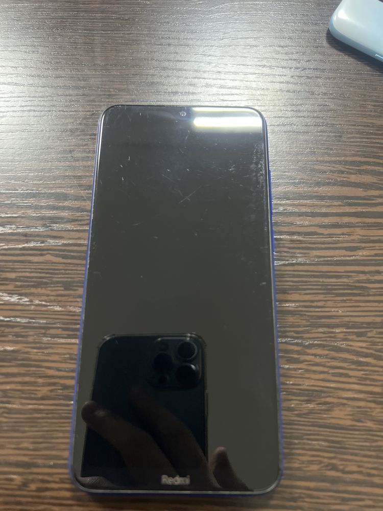 Redmi 8.