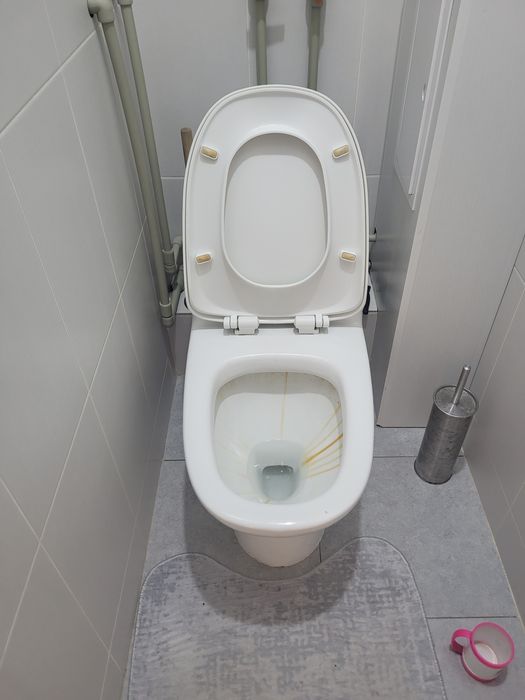 Продам унитаз моноблок