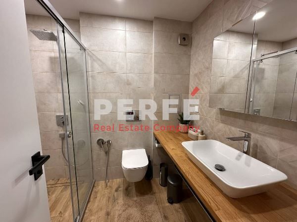 Дава се под наем Тристаен апартамент в Бургас, Изгрев - 98 кв.м за 1050 € - Снимка #8