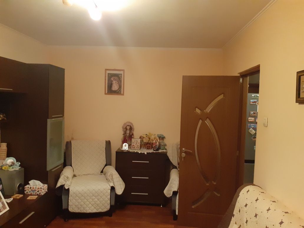 Vand apartament 2 camere