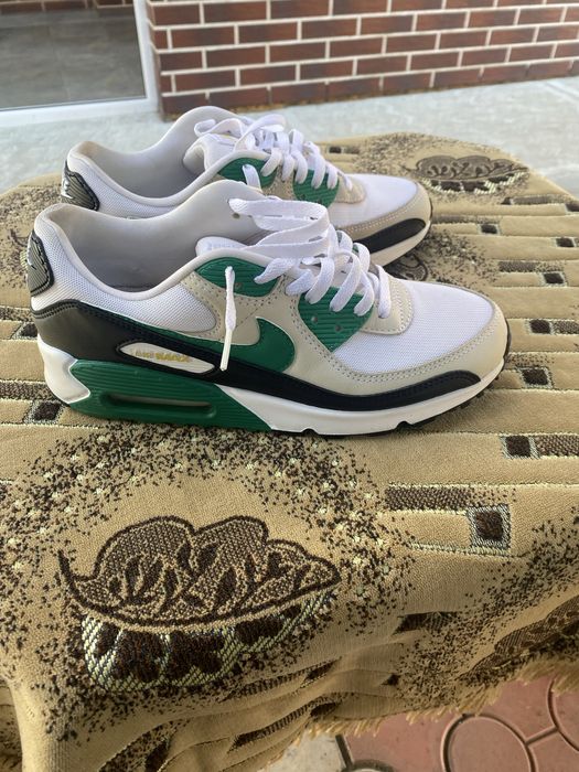 Air max 90 white and gren