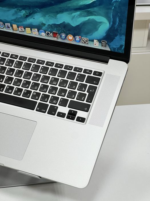 Apple Macbook Pro | Core i7 | ОЗУ 8Gb