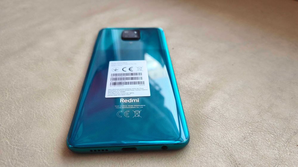 Телефон Xiaomi Redmi Note 9 Pro 6GB RAM + 1GB RAM + 64GB памет