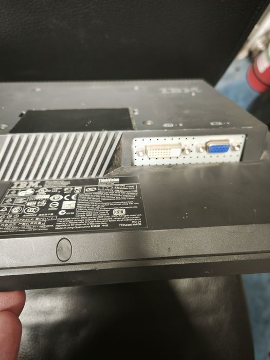 Lenovo20" monitor -ibm monitor